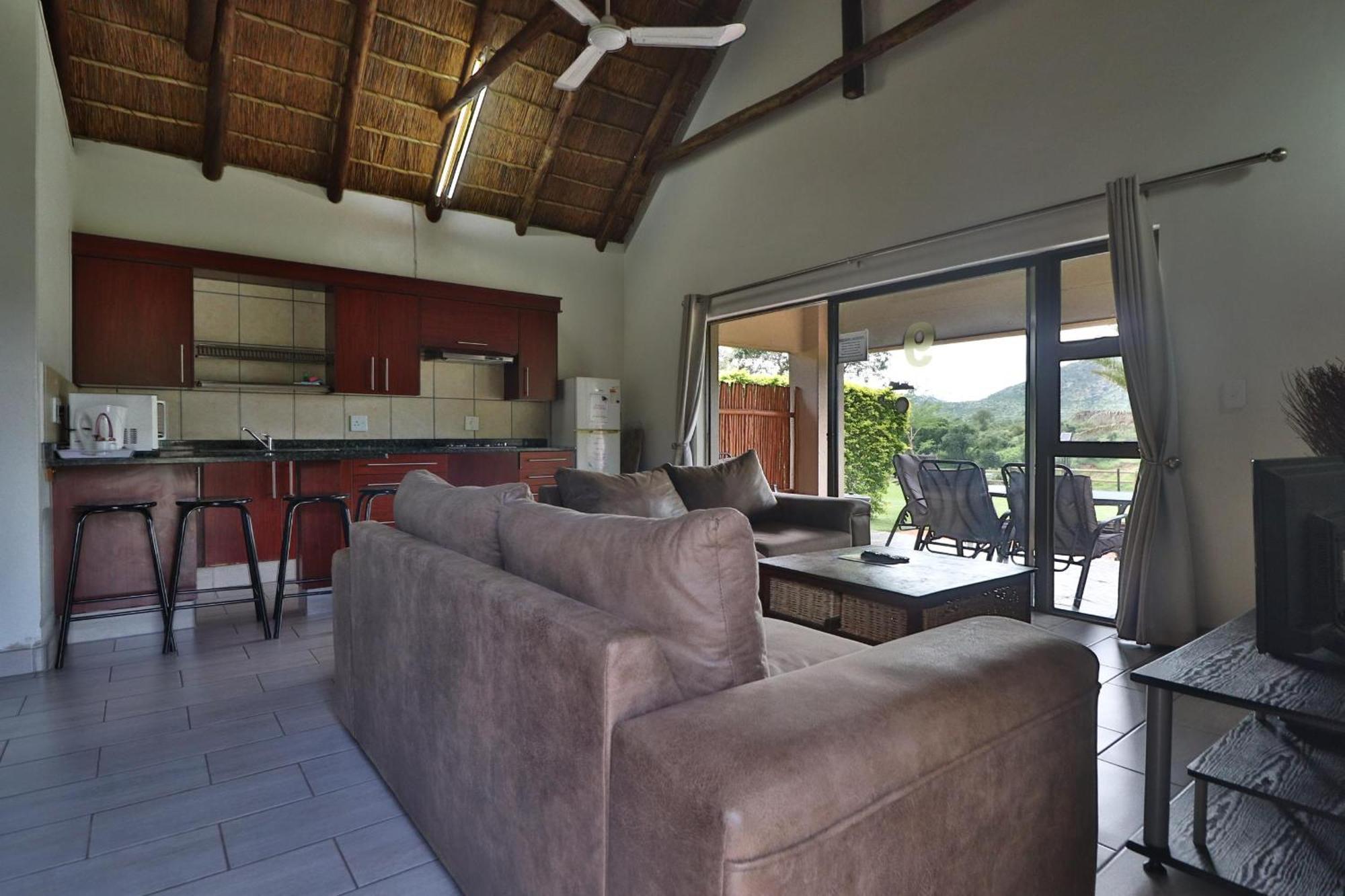 Kruger View Chalets Malalane Exterior photo