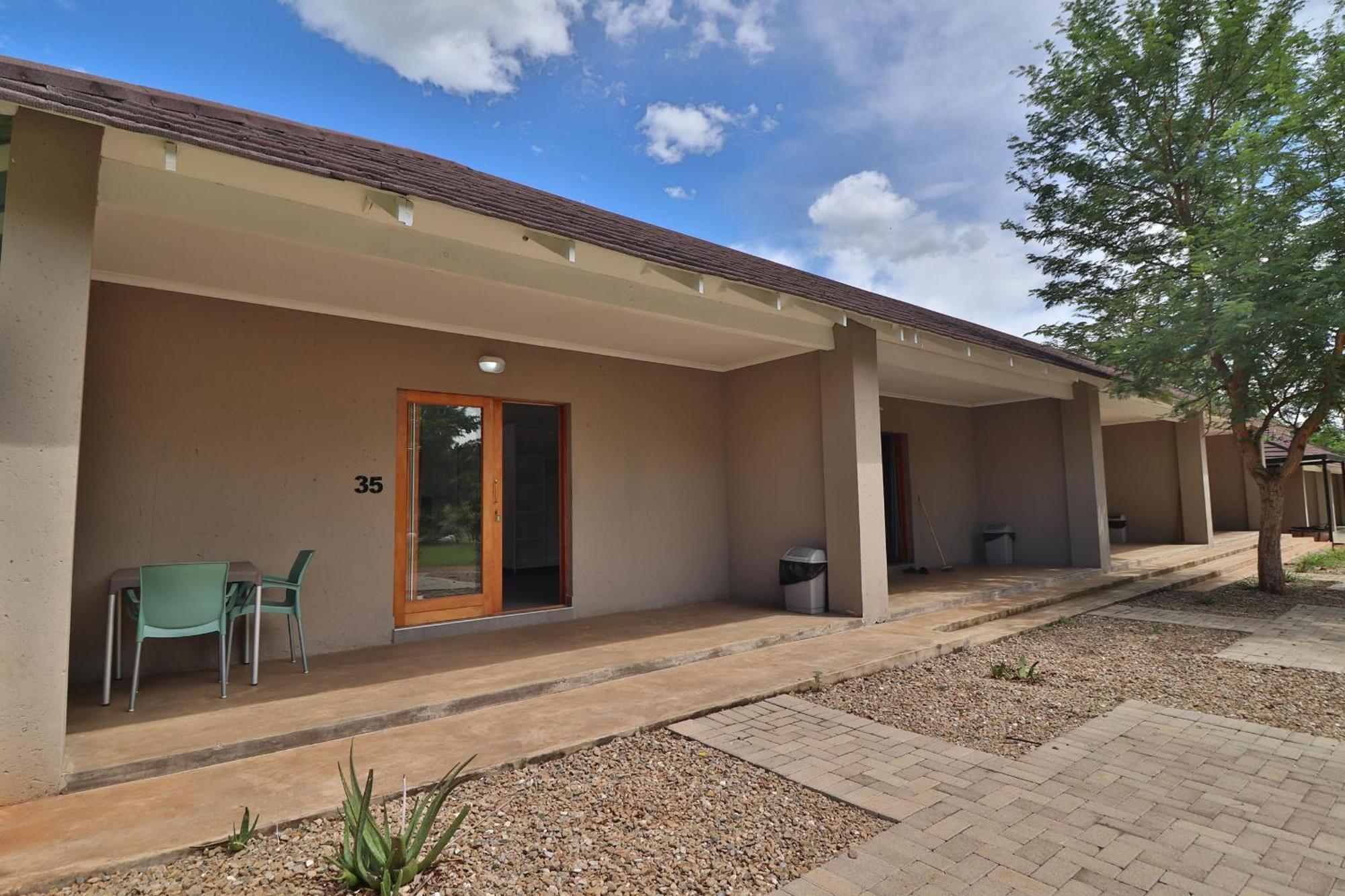 Kruger View Chalets Malalane Exterior photo