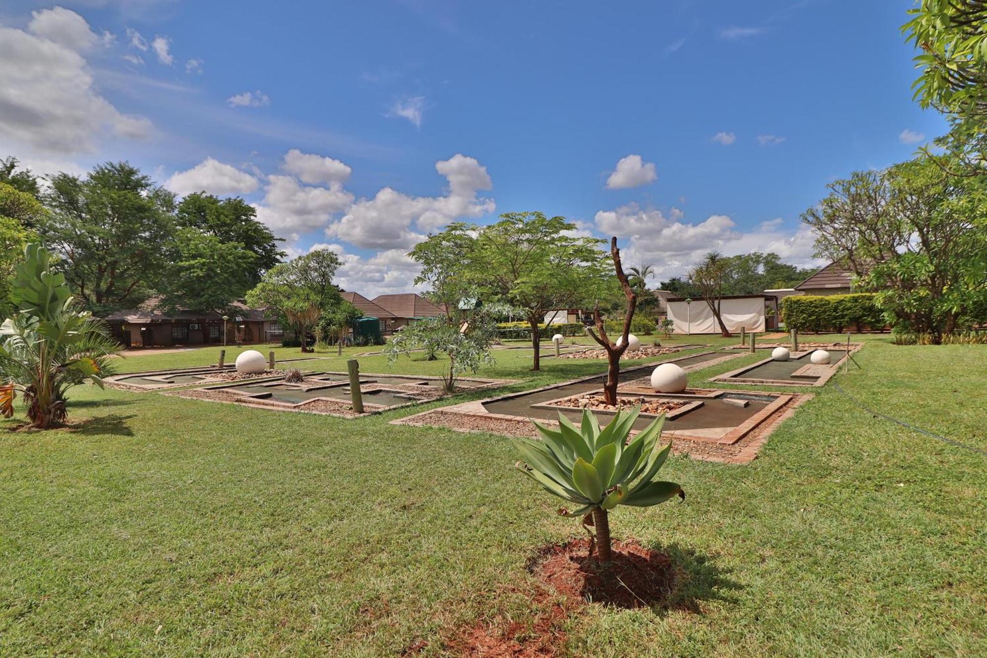 Kruger View Chalets Malalane Exterior photo